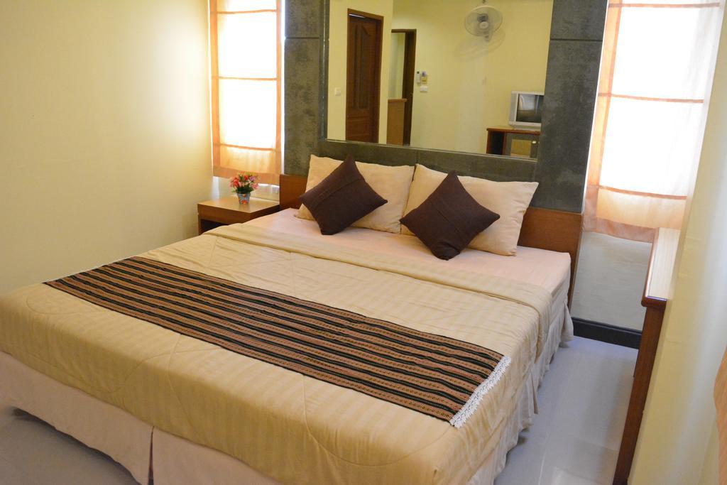 Pornthep Hotel 2 Ban Khlong Haeng Екстериор снимка