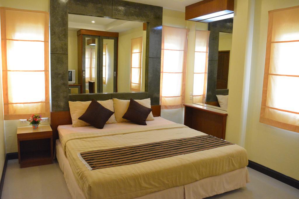 Pornthep Hotel 2 Ban Khlong Haeng Екстериор снимка