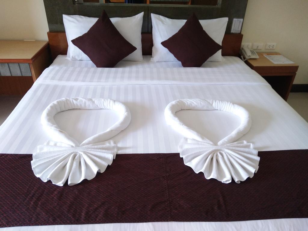 Pornthep Hotel 2 Ban Khlong Haeng Екстериор снимка